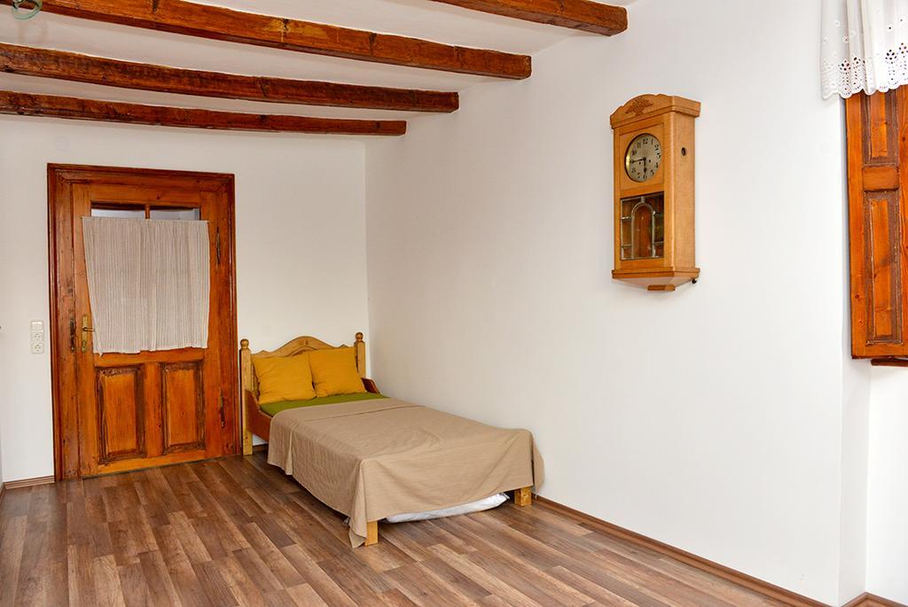 Rigofuetty Vendeghaz Hotel Tiszaalpar Exterior foto
